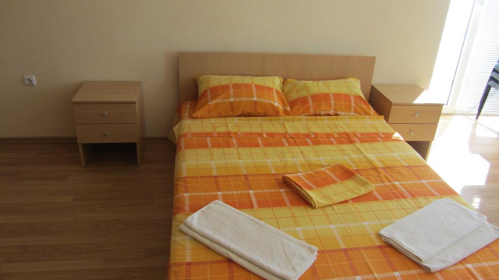 Apartments Bizone Kavarna Camera foto
